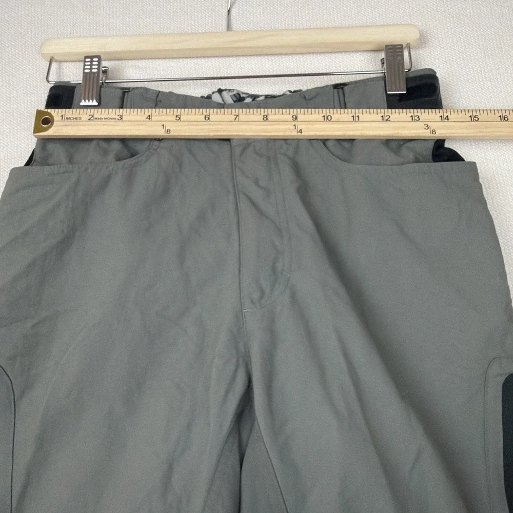 Zoic Ether Shorts Men's M Green Cargo Cycling Biking Padded Liner Zip Pockets